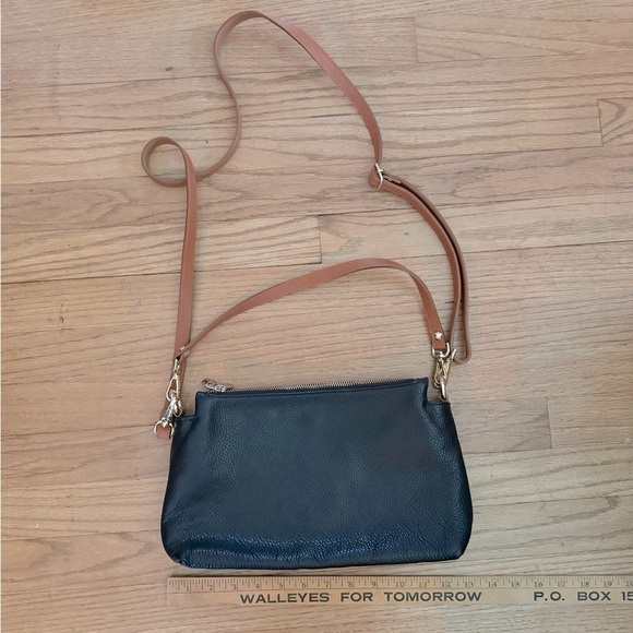 Day to Night Double Zip Crossbody - Picture 7 of 8